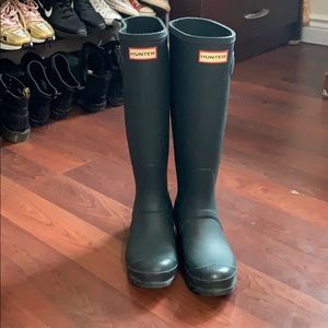 COPY - Hunter Tall Rain Boots (Including Tall Boot Socks)